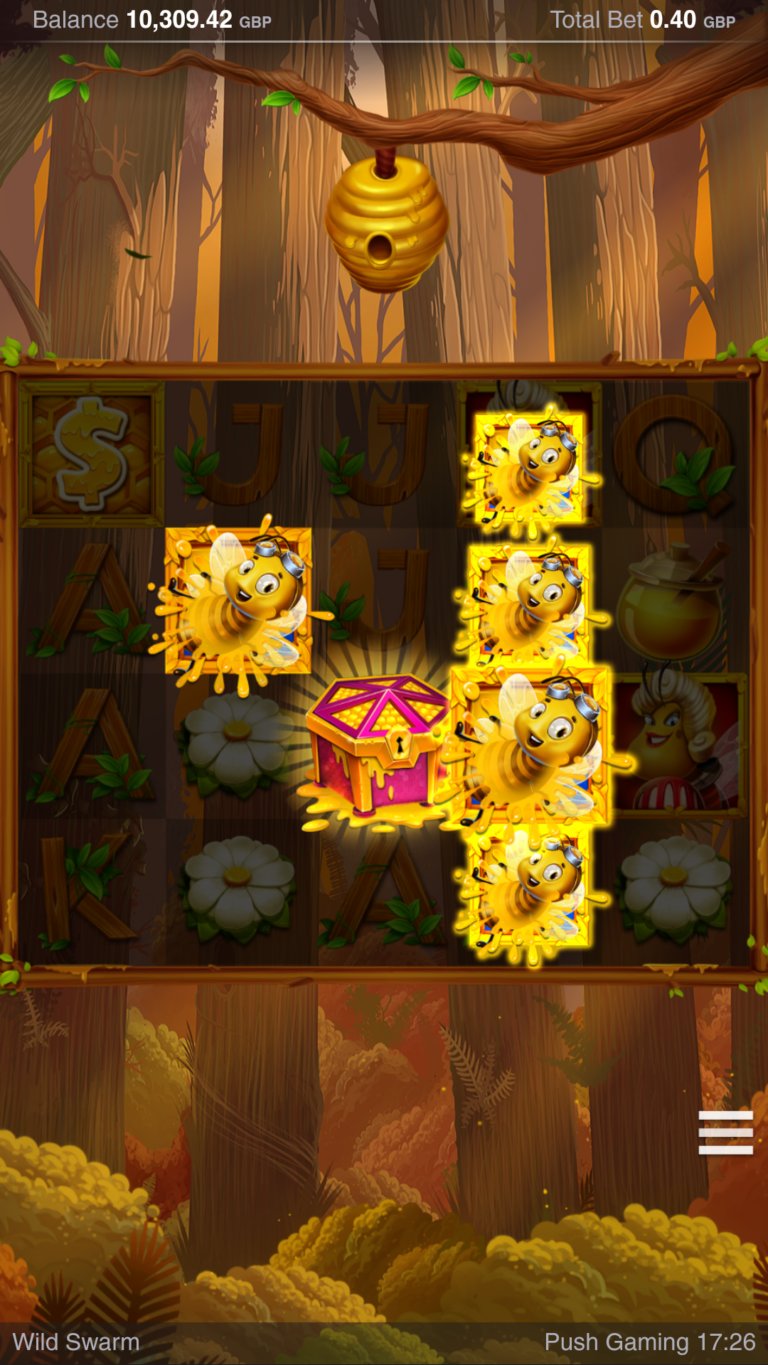 Wild Swarm — gameplay screenshot 2